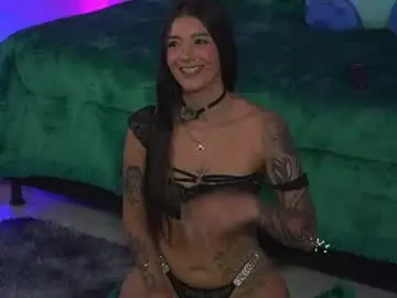 Chaturbate Live Sex of mariana_monroe04