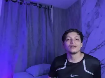 Chaturbate Adult Webcams of raiderandroxie1