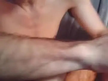 Chaturbate Nude Webcam of twink_boy98