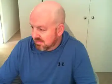 Chaturbate Live Sex Cam of kiwiben45