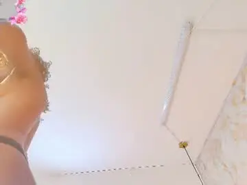 Chaturbate Sex Cam of ariannaruiz
