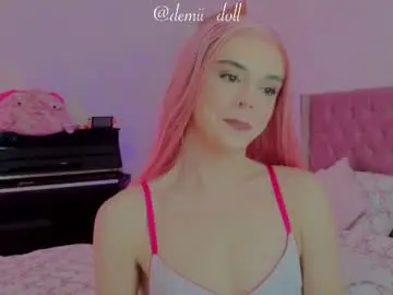 Chaturbate Live Porn of demii_doll