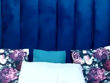 Chaturbate Watch Live Sex Cams of hotsmalltitsx