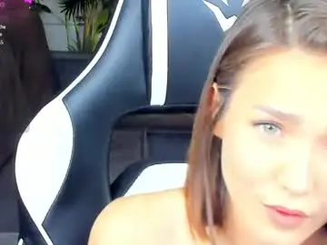 Chaturbate Live Sex Cam of leslie_scottt