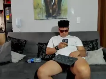 Chaturbate Adult Webcam of straight__friends