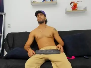 Chaturbate Adult Video Chat of straight__friends