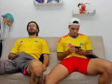 Chaturbate Adult Video Chat of straight__friends