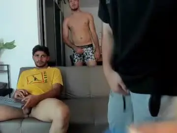 Chaturbate Sex Chat of straight__friends