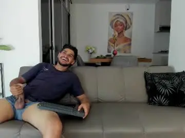 Chaturbate Watch Live Sex Cams of straight__friends