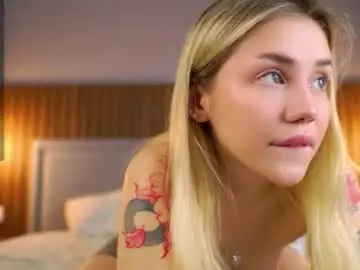 Chaturbate Best live sex cam show of cinacandy