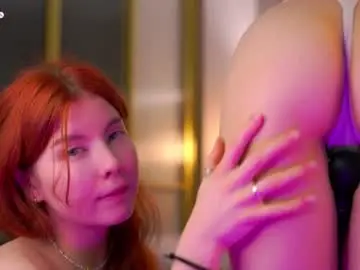 Chaturbate Watch Live Sex Cams of cinacandy