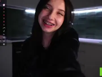 Chaturbate Adult Video Chat of cinacandy