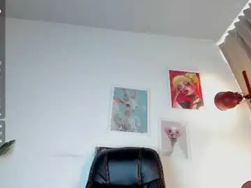 Chaturbate Live Sex of gia_demiee