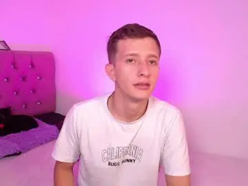 Chaturbate Live Porn of mae_nathan