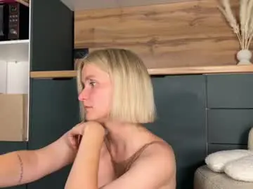Chaturbate Best Webcam of adele_nick2202