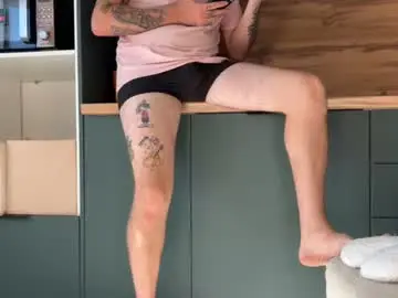 Chaturbate Sex Cam of adele_nick2202