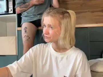 Chaturbate Free Porn Cam of adele_nick2202