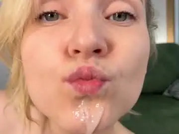 Chaturbate Adult Webcams of adele_nick2202