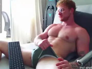 Chaturbate Watch Live Sex Cams of chris_boy37