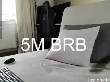 Chaturbate Live Sex Cam of chris_boy37