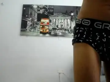 Chaturbate Best live sex cam show of nicolas_ferreiro