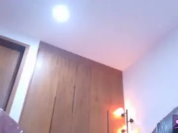Chaturbate Adult Video Chat of ohmysweetkitty