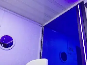 Chaturbate Live Porn of royalsexx__