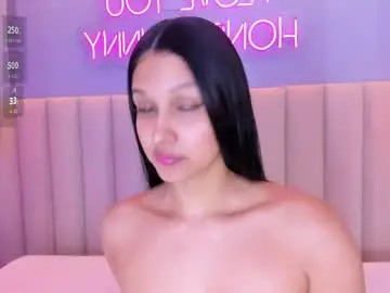 Chaturbate Sex Cam of talianahernandez