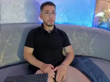 Chaturbate Nude Webcam of tommas_jhonson_