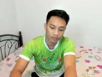 Chaturbate Live Sex of urfucker_vinz
