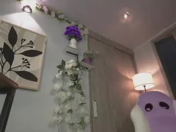 Chaturbate Live Sex Cam of vanessa_novvoa