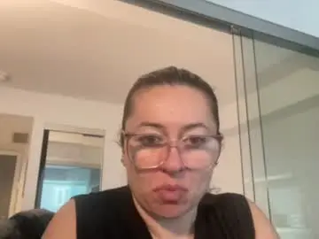 Chaturbate Live Porn of weluvlove4ever