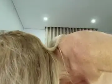 Chaturbate Free Porn Cam of angel_danm_milf