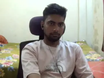 Chaturbate Live Sex Cam of birbikrom104