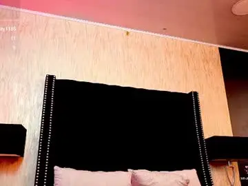 Chaturbate Watch Live Sex Cams of chanell_taylor_