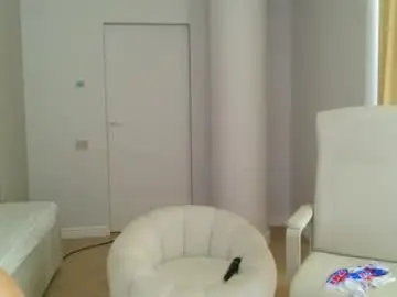 Chaturbate Live Sex Cam of doll_lexi