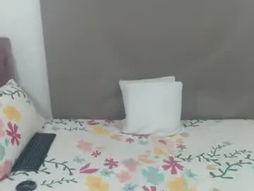 Chaturbate Live Sex Cam of kimberjamesxx