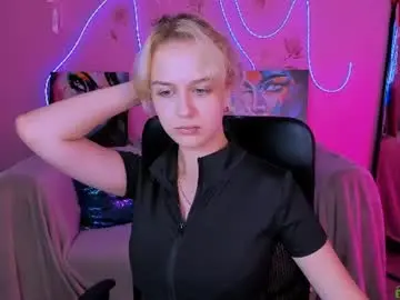 Chaturbate Live Sex Cam of mariam_veil