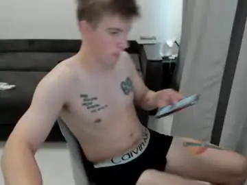 Chaturbate Adult Video Chat of ray_hill