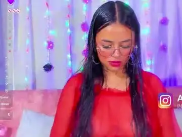 Chaturbate Nude Webcam of tianaa_a