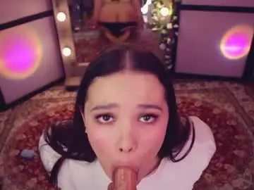 Chaturbate Live Sex Cam of chery_lady22