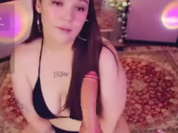 Chaturbate Live Sex Cam of chery_lady22