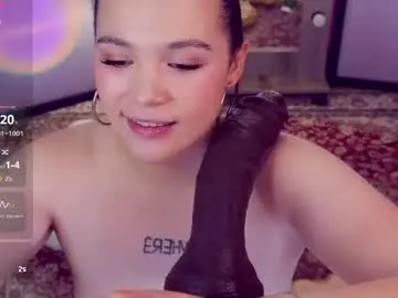 Chaturbate Live Sex Cam of chery_lady22