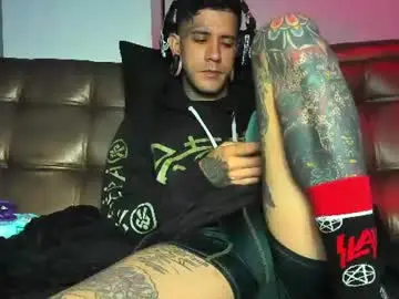 Chaturbate Nude Webcam of jhonny_ackerman