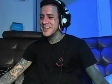 Chaturbate Sex Cam of jhonny_ackerman