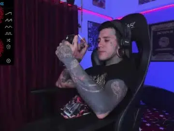 Chaturbate Live Sex Cam of jhonny_ackerman