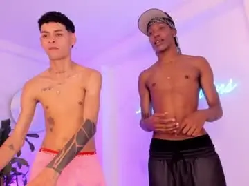 Chaturbate Live Sex Cam of lennercollins_