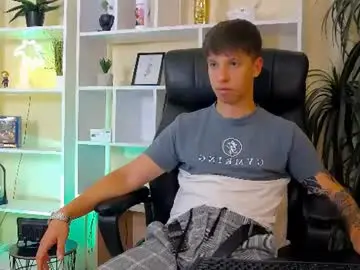 Chaturbate Free Porn Cam of thomas_edisonn