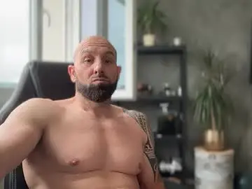 Chaturbate Free Live Porn of tommyx01