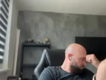 Chaturbate Live Sex Cam of tommyx01